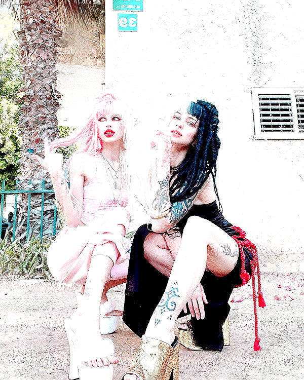 kriiizellda instagram image archive image