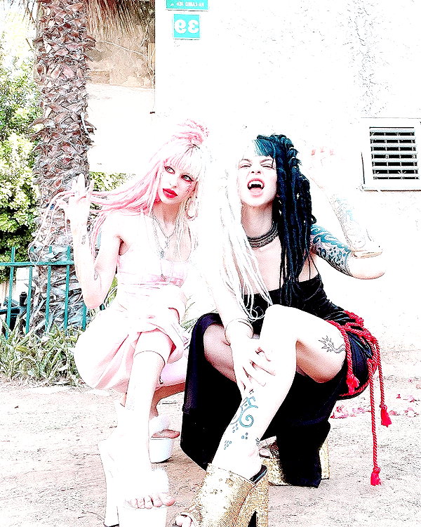 kriiizellda instagram image archive image