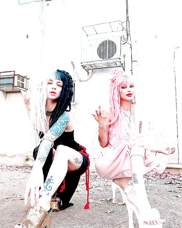 kriiizellda instagram image archive image