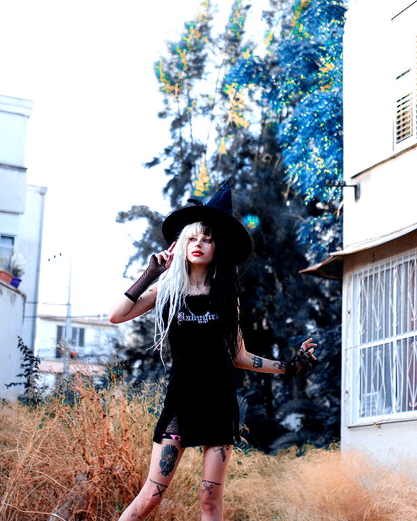 kriiizellda instagram image archive image