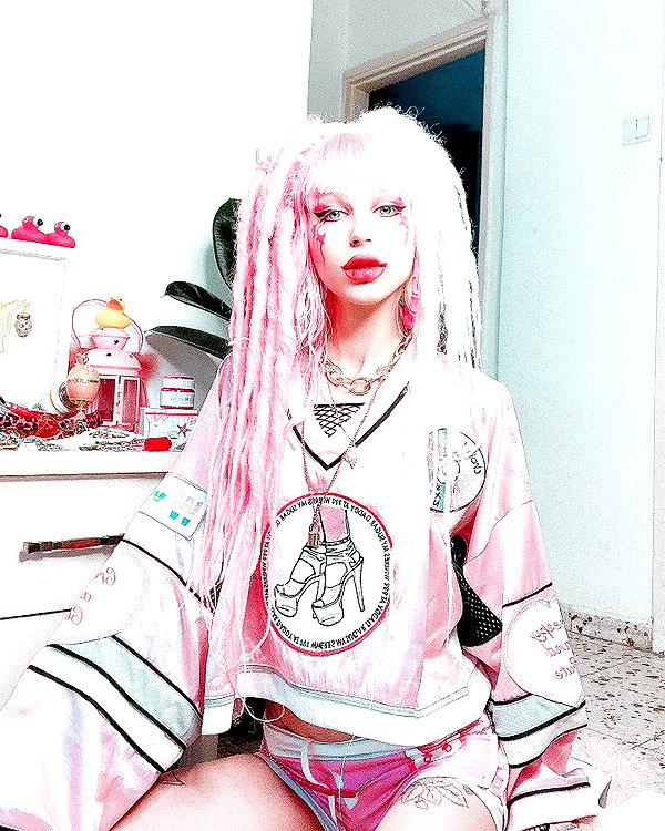 kriiizellda instagram image archive image