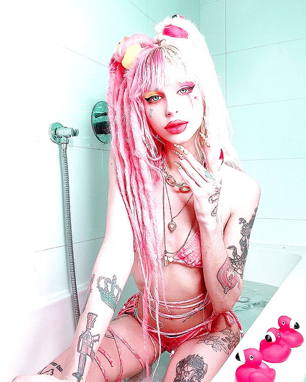 kriiizellda instagram image archive image