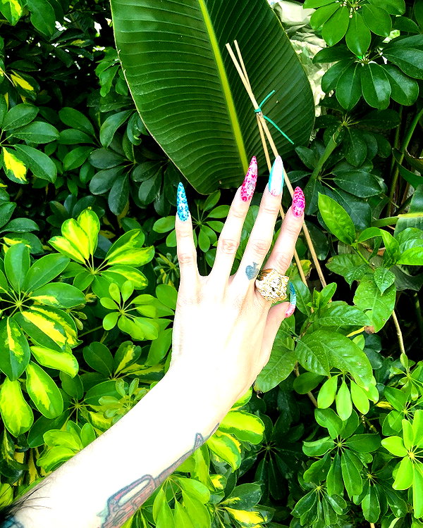 kriiizellda instagram image archive image