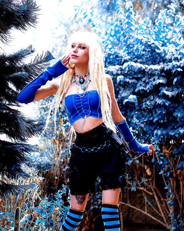 kriiizellda instagram image archive image