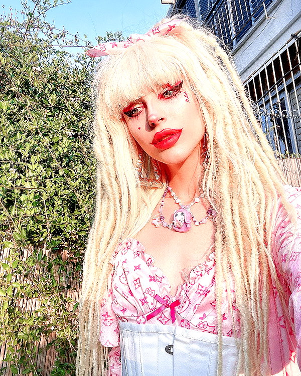 kriiizellda instagram image archive image