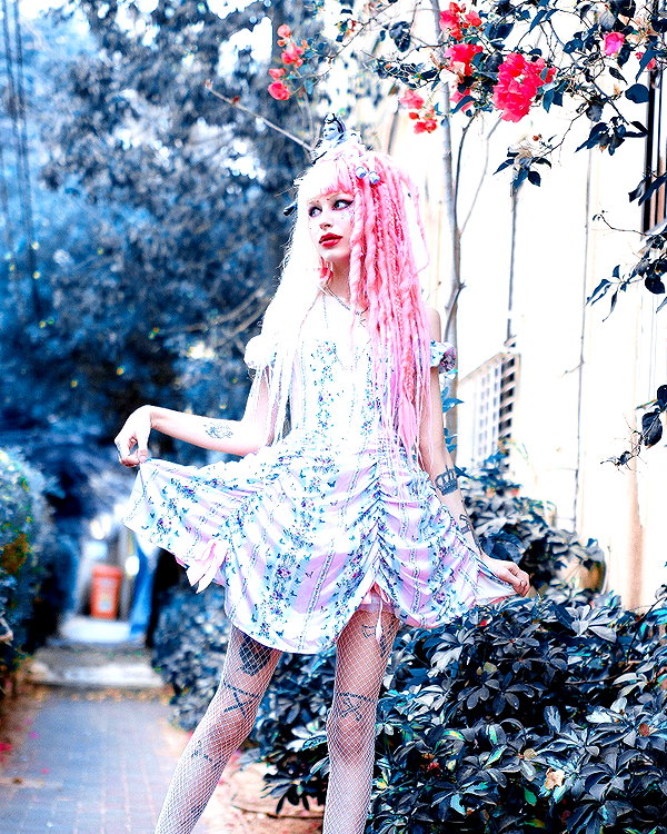 kriiizellda instagram image archive image