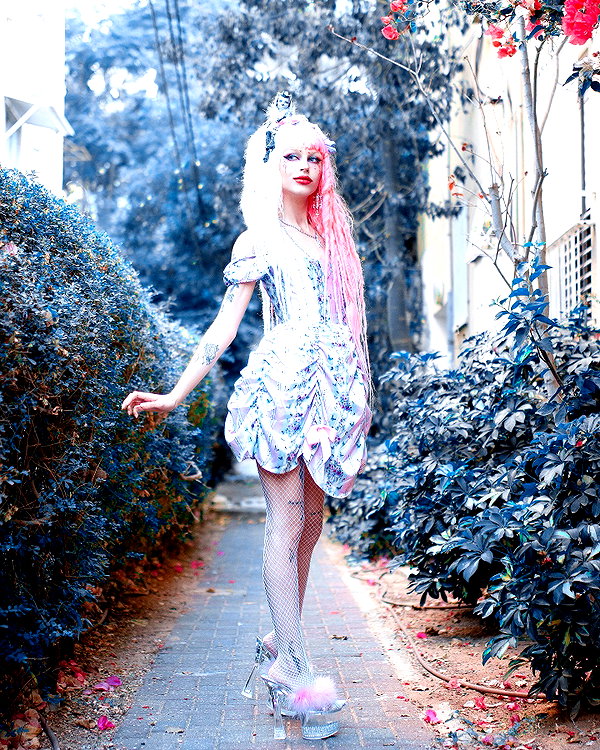 kriiizellda instagram image archive image