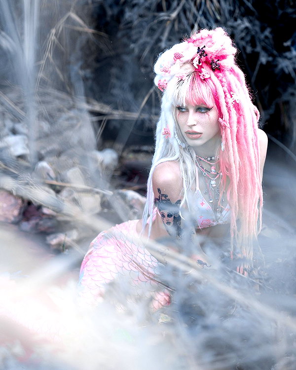 kriiizellda instagram image archive image