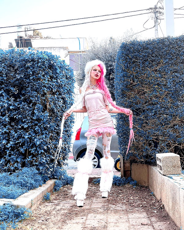 kriiizellda instagram image archive image