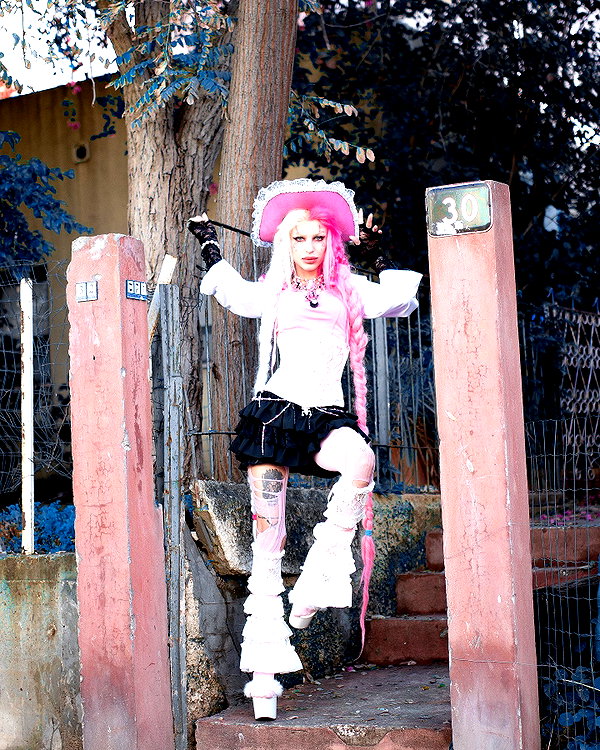 kriiizellda instagram image archive image