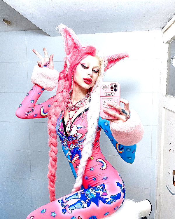 kriiizellda instagram image archive image