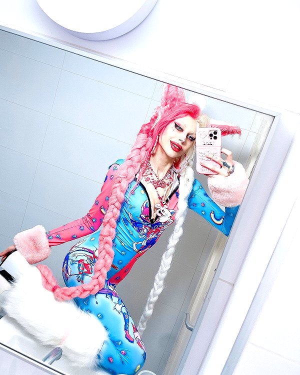 kriiizellda instagram image archive image