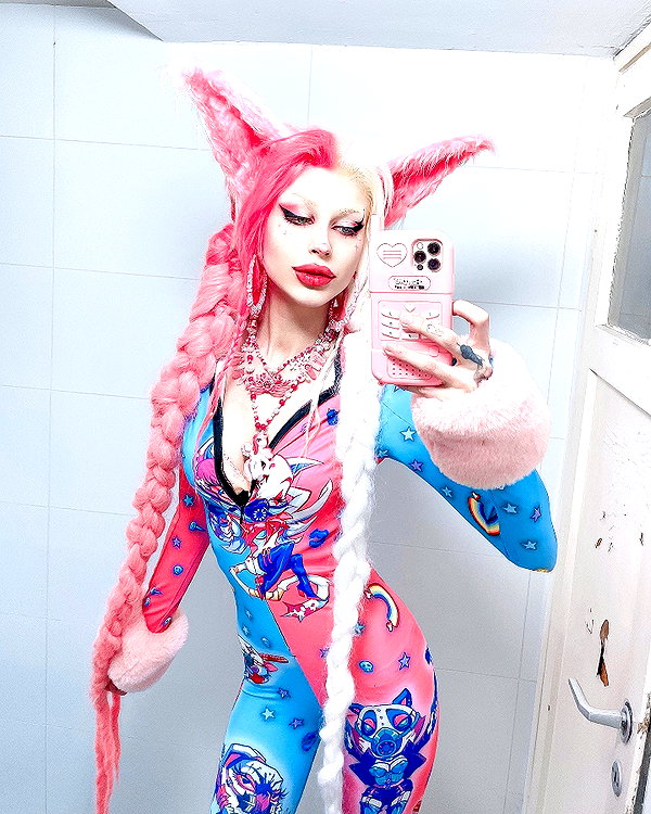 kriiizellda instagram image archive image