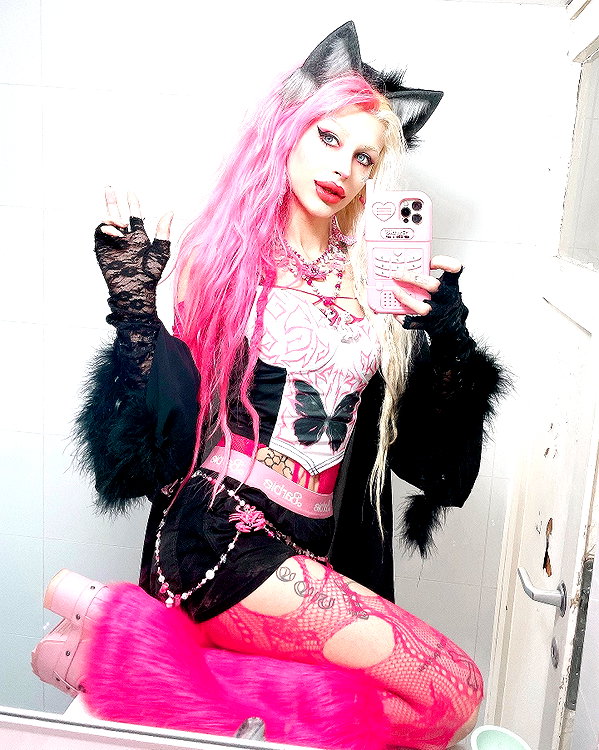 kriiizellda instagram image archive image
