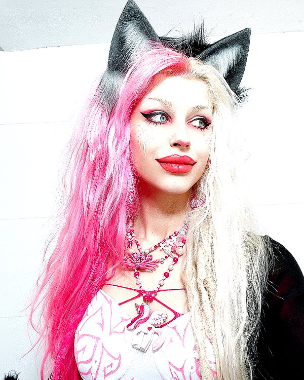 kriiizellda instagram image archive image