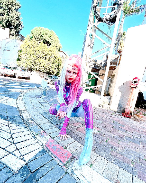 kriiizellda instagram image archive image