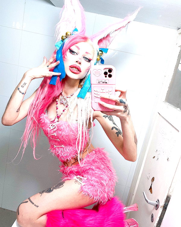 kriiizellda instagram image archive image