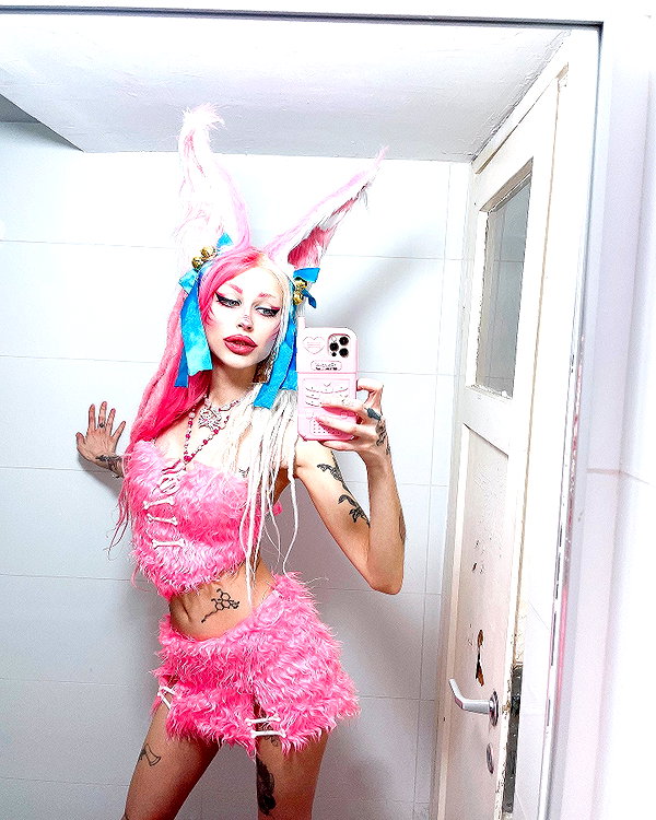 kriiizellda instagram image archive image