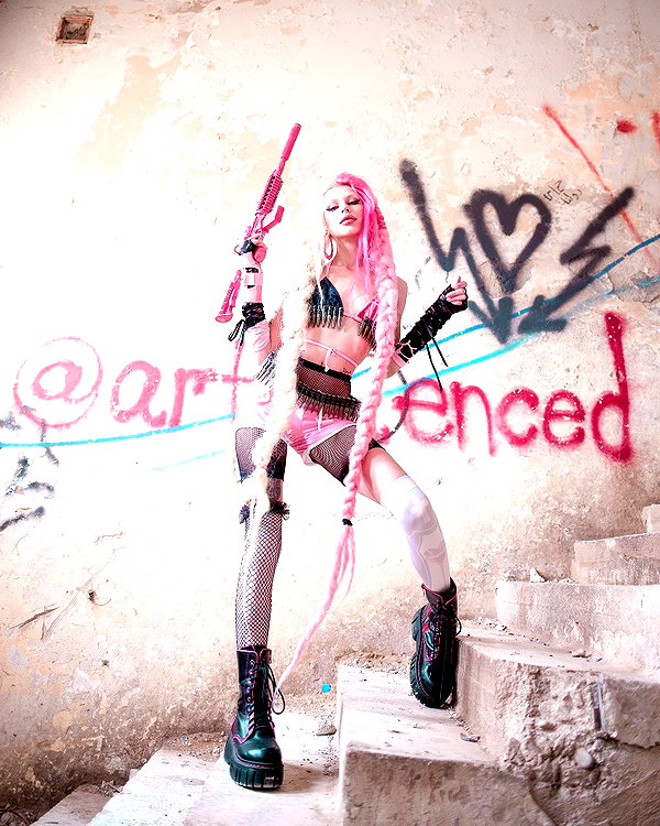 kriiizellda instagram image archive image