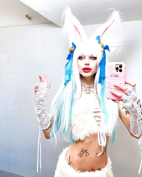 kriiizellda instagram image archive image