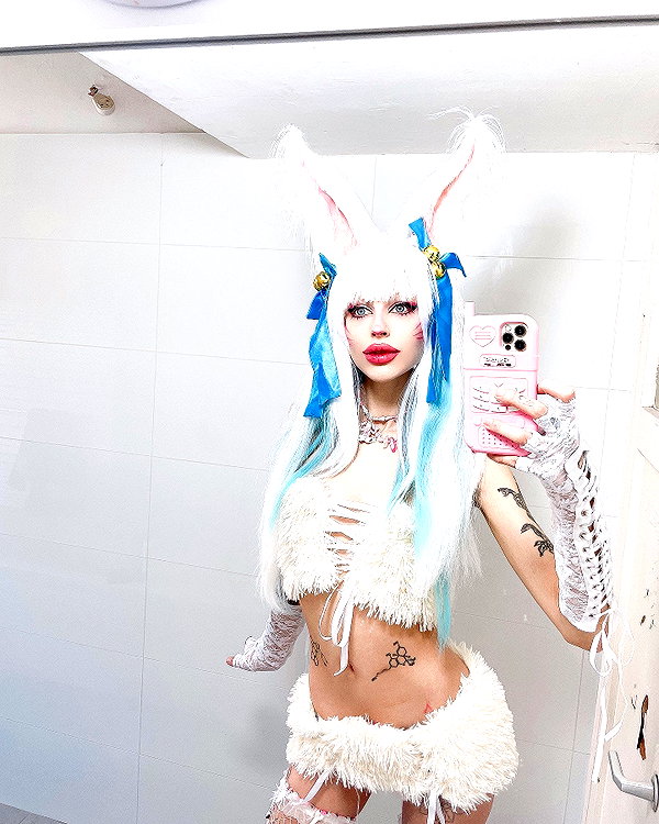 kriiizellda instagram image archive image