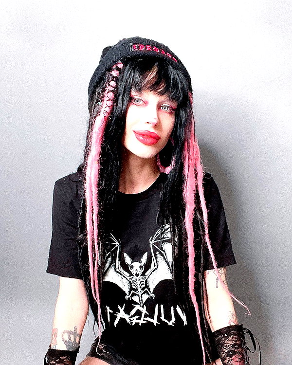 kriiizellda instagram image archive image