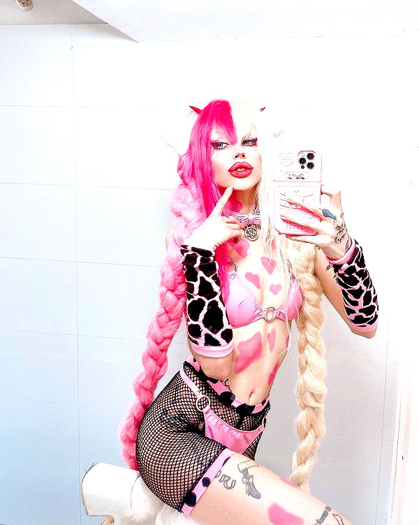 kriiizellda instagram image archive image