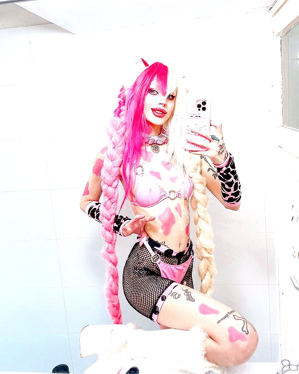 kriiizellda instagram image archive image