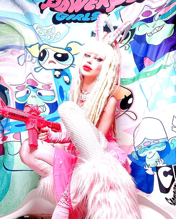 kriiizellda instagram image archive image