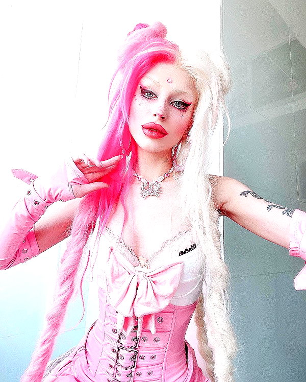 kriiizellda instagram image archive image