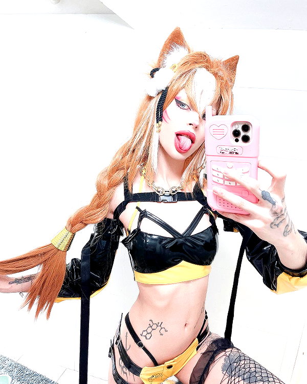 kriiizellda instagram image archive image