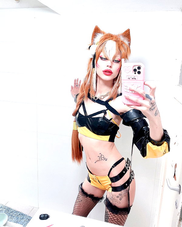 kriiizellda instagram image archive image
