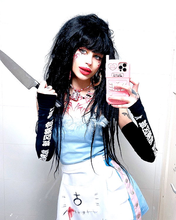 kriiizellda instagram image archive image