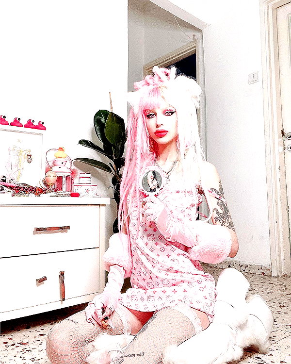 kriiizellda instagram image archive image