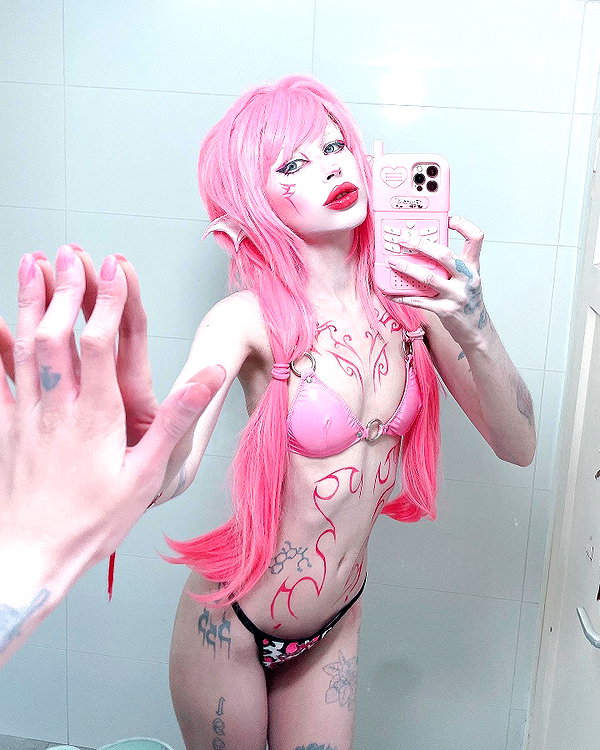 kriiizellda instagram image archive image