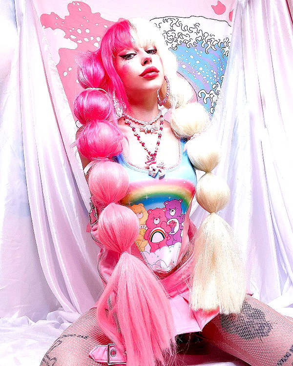 kriiizellda instagram image archive image