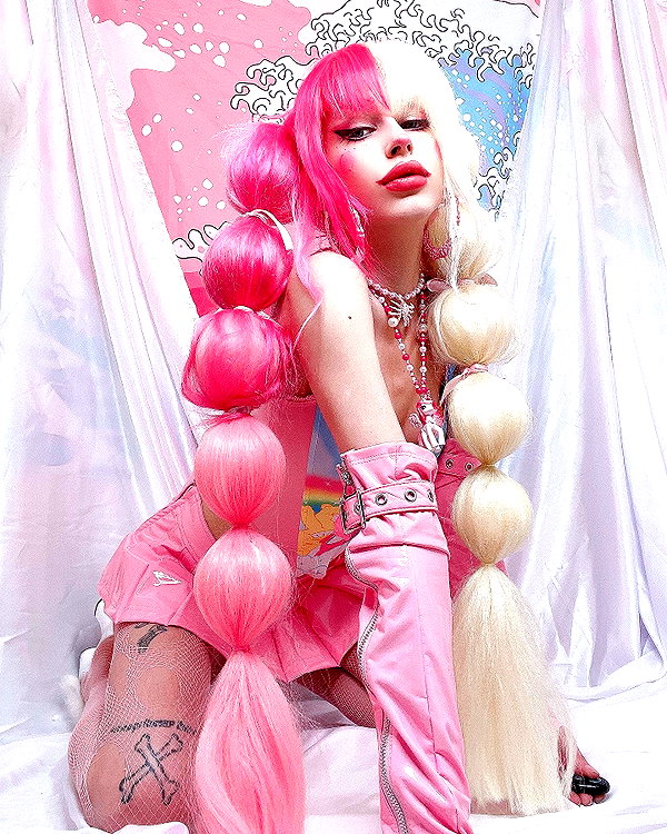 kriiizellda instagram image archive image