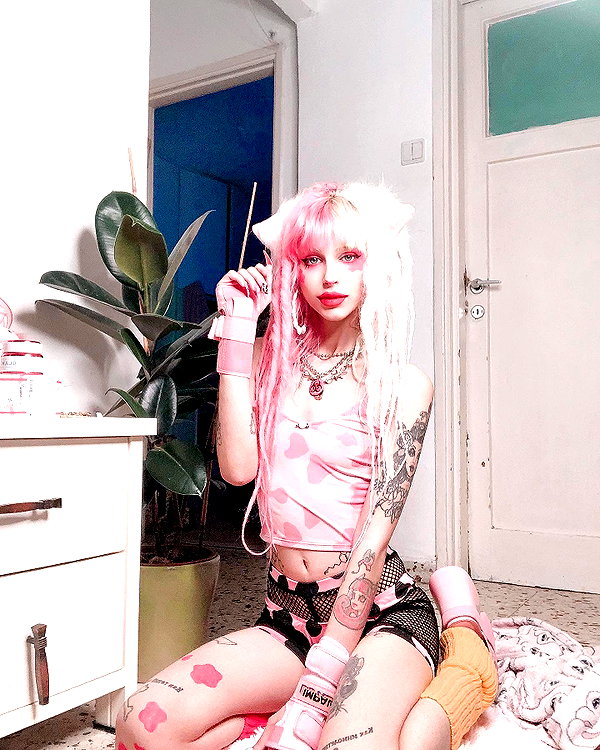 kriiizellda instagram image archive image