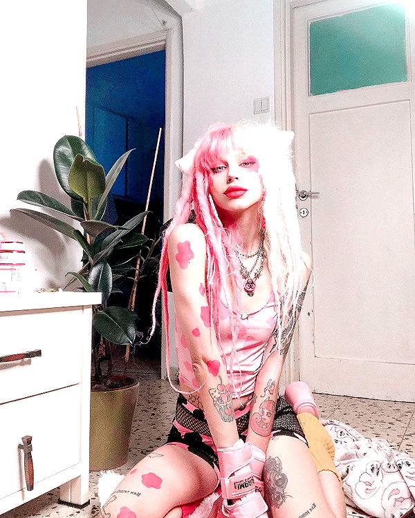 kriiizellda instagram image archive image