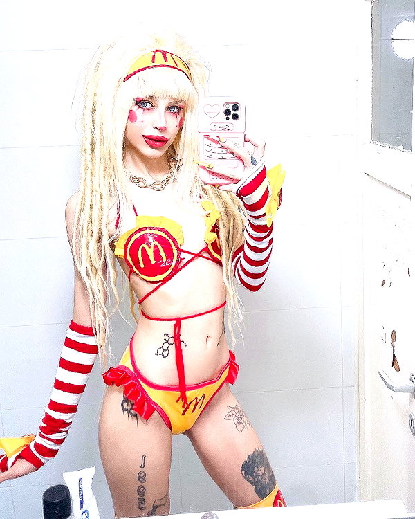 kriiizellda instagram image archive image
