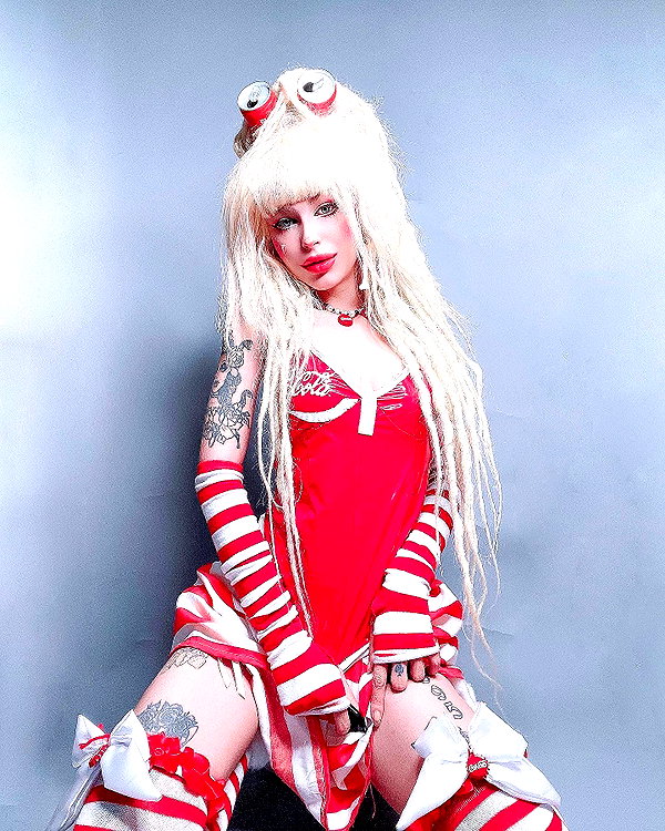 kriiizellda instagram image archive image