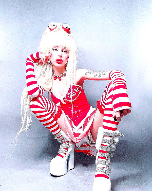 kriiizellda instagram image archive image