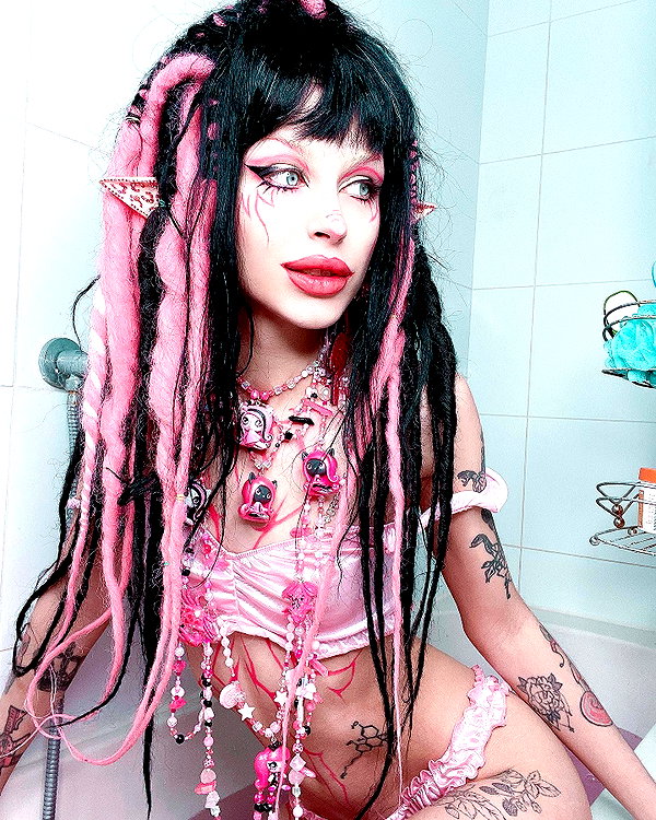 kriiizellda instagram image archive image