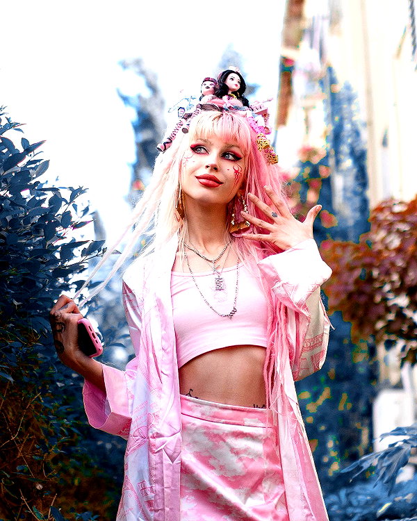 kriiizellda instagram image archive image