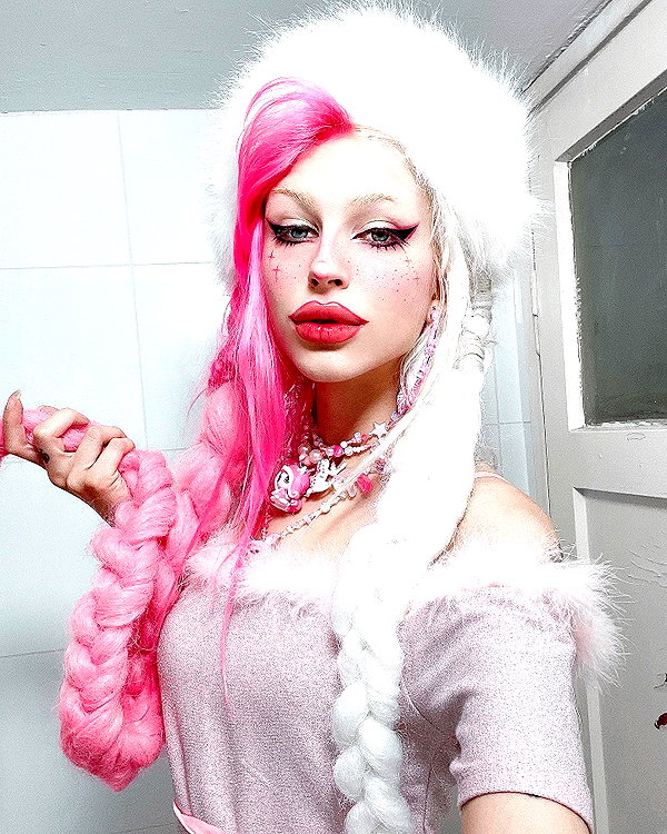 kriiizellda instagram image archive image