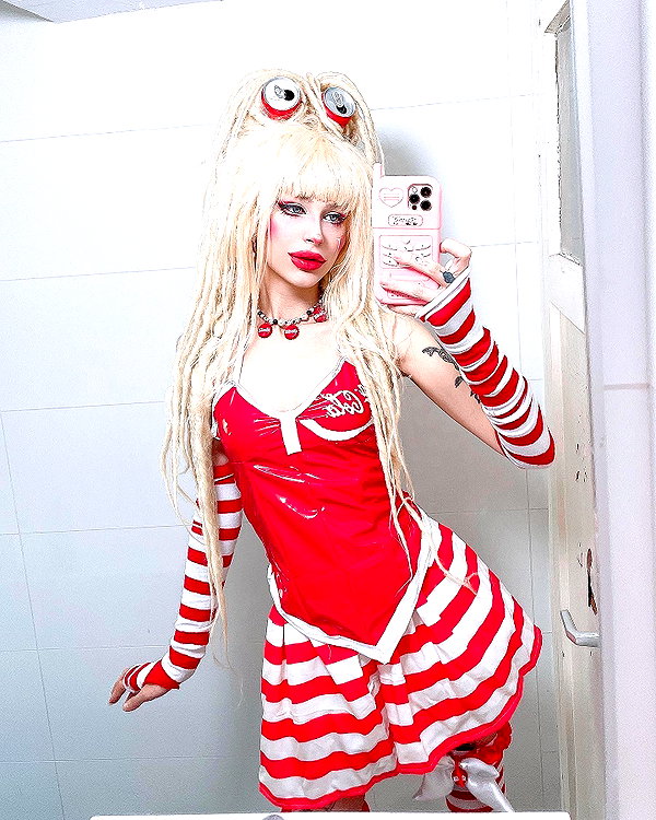 kriiizellda instagram image archive image