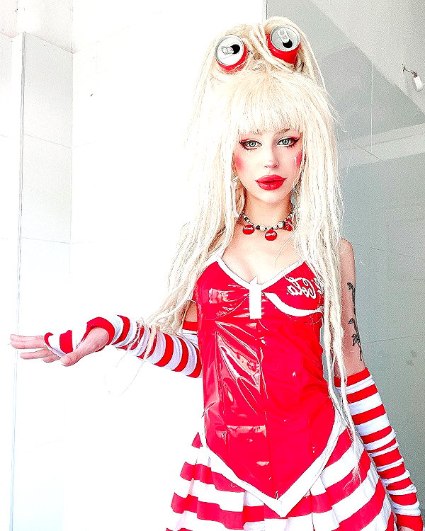 kriiizellda instagram image archive image