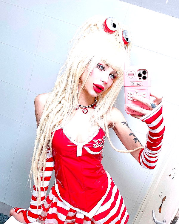 kriiizellda instagram image archive image