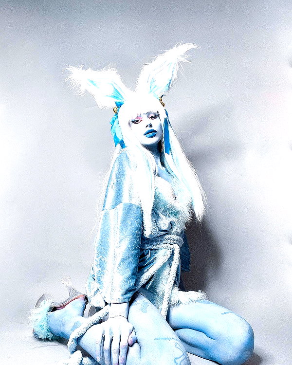 kriiizellda instagram image archive image