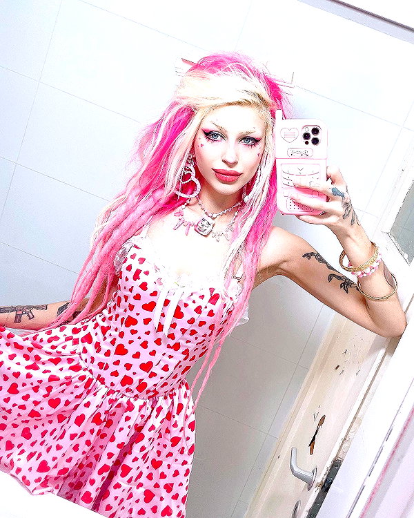 kriiizellda instagram image archive image